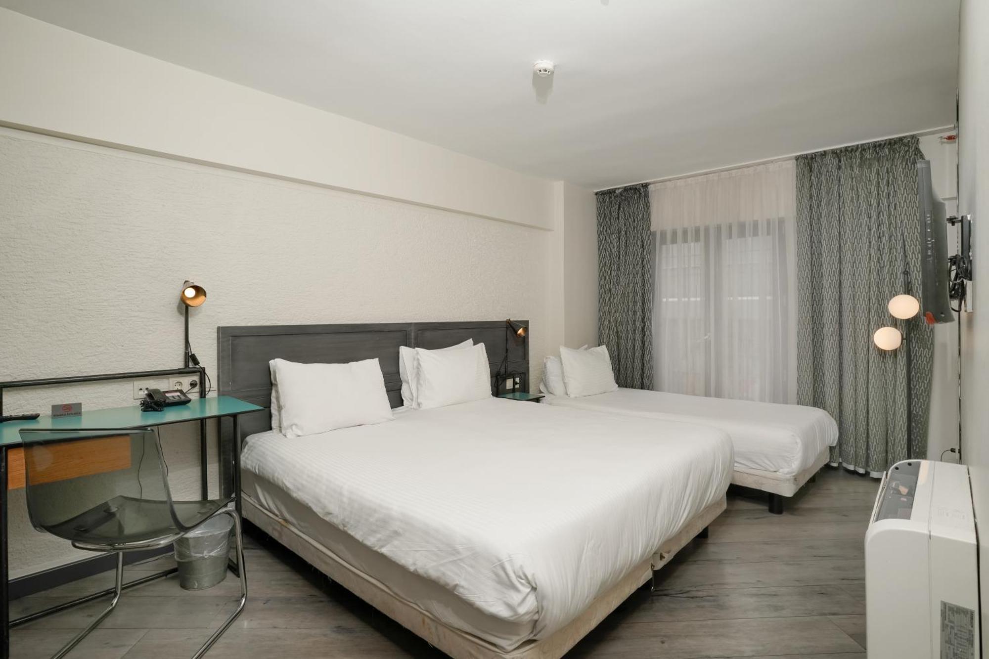 Faros Taksim-special Category Стамбул