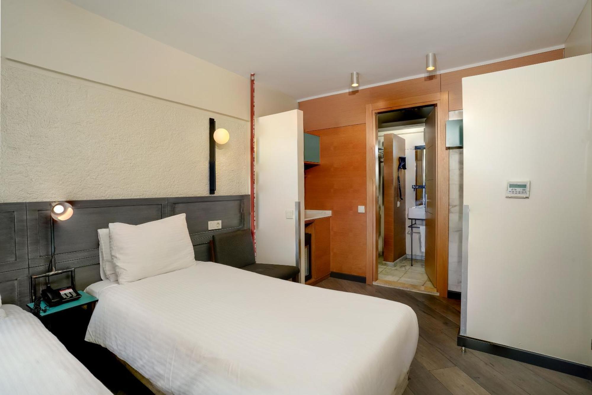 Faros Taksim-special Category Стамбул